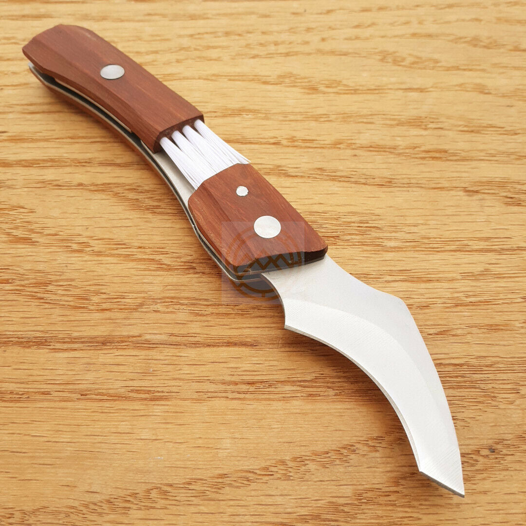 Baladeo Mushroom Folding Knife with curved 420 Steel Blade