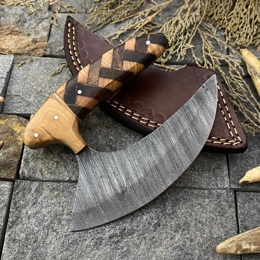 Damascus Hand Forged Knife with Fixed Blade and Sheath