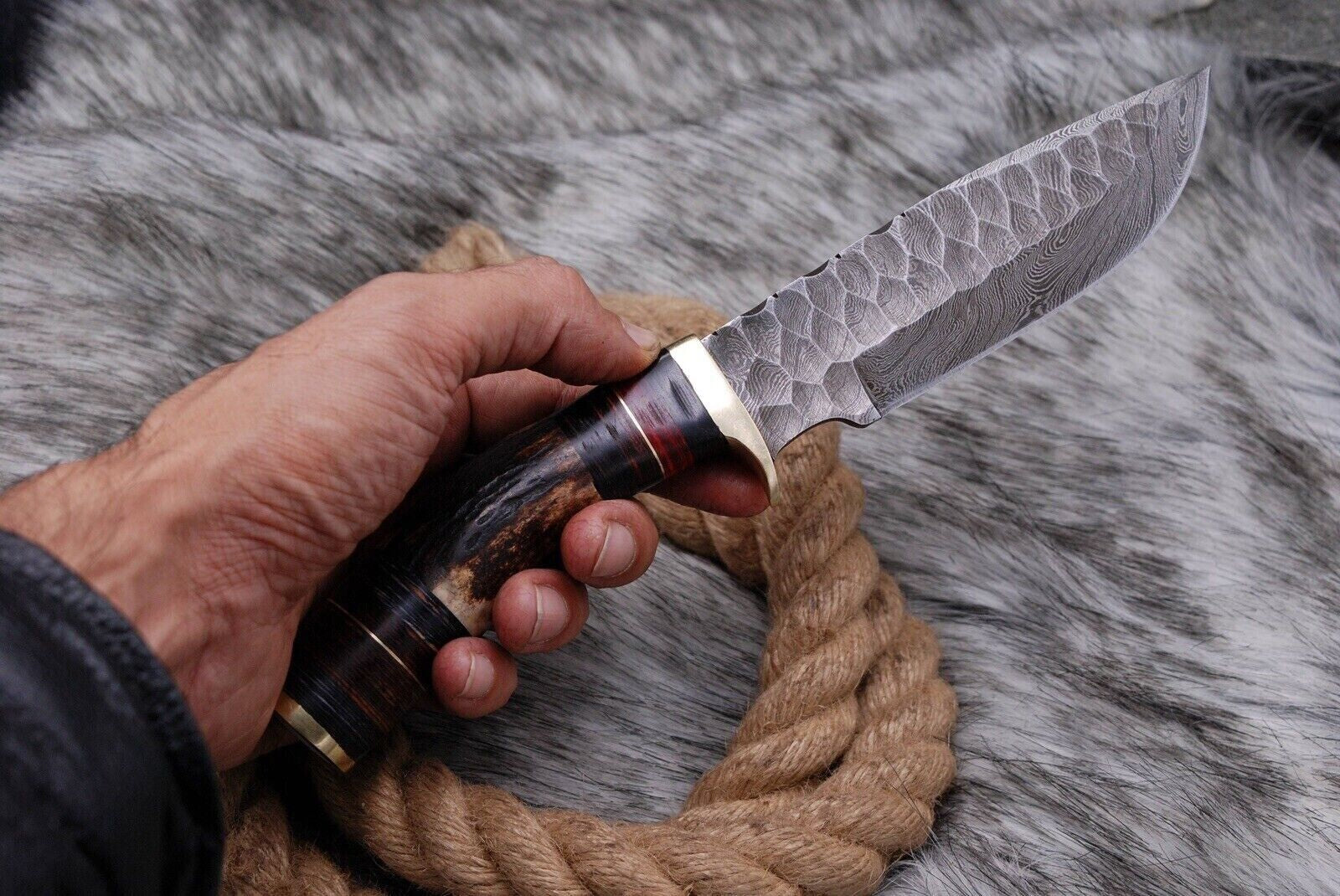 Damascus Hunting Skinning Knife with Stag Handle