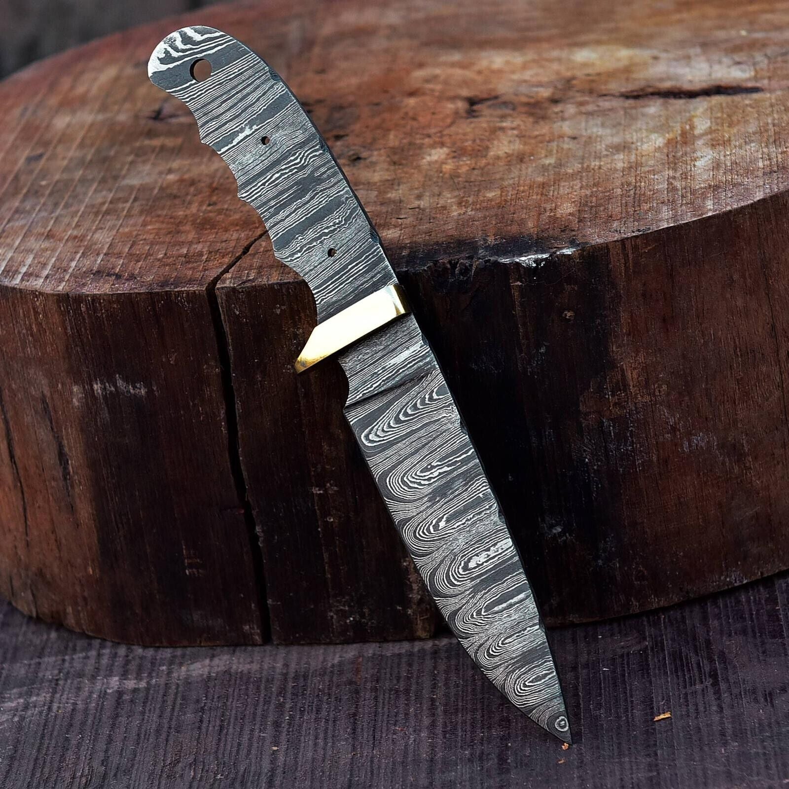 Handmade Damascus Fixed Blade Hunting Knife