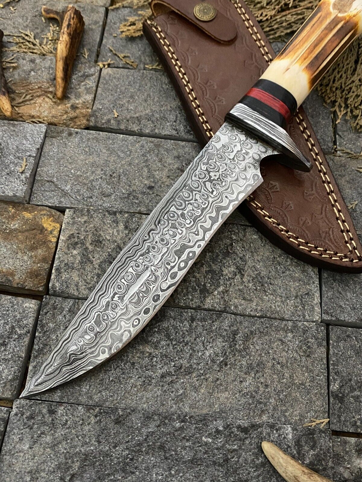 Custom Forged Knife with Damascus Steel for Hunting and Skinning