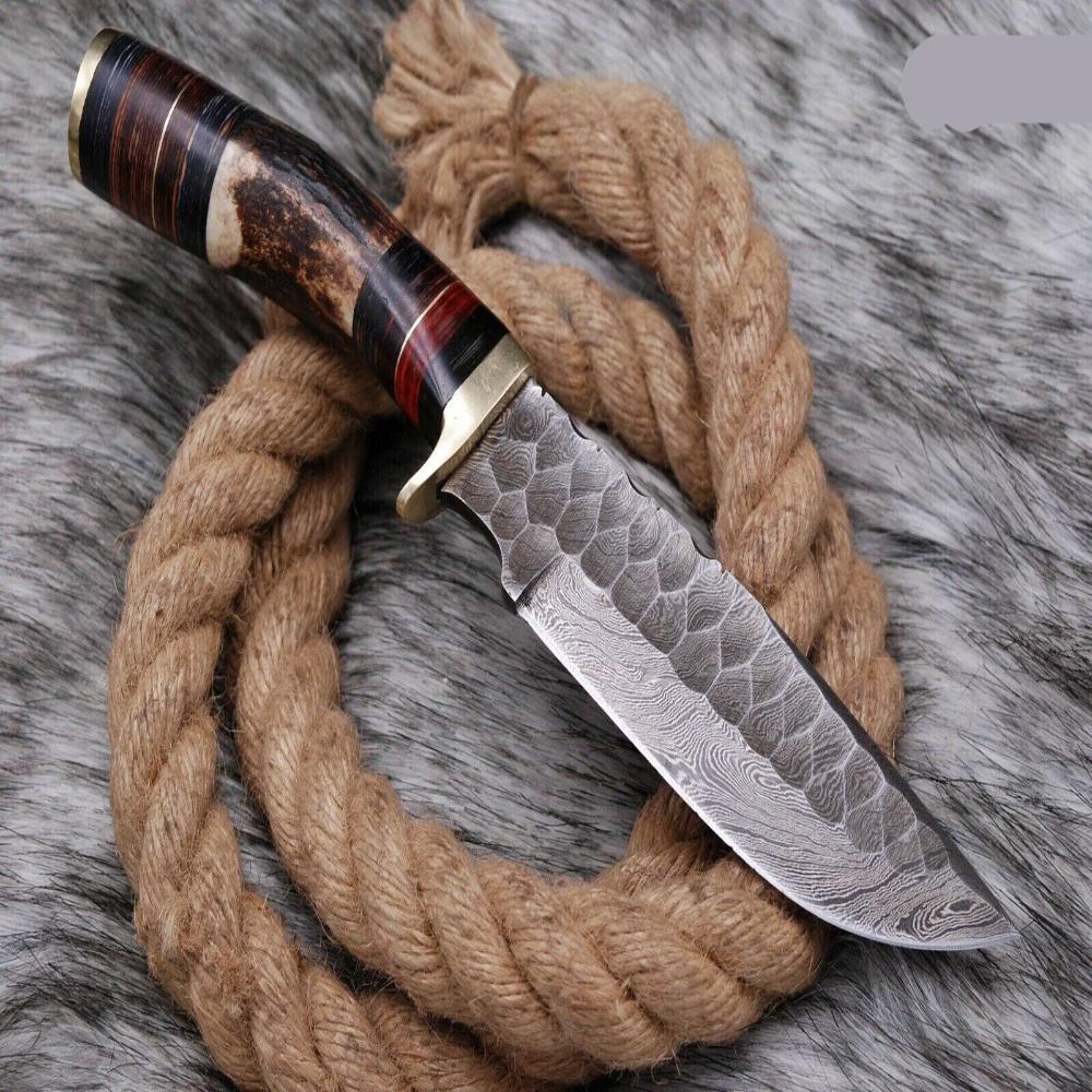 Damascus Hunting Skinning Knife with Stag Handle