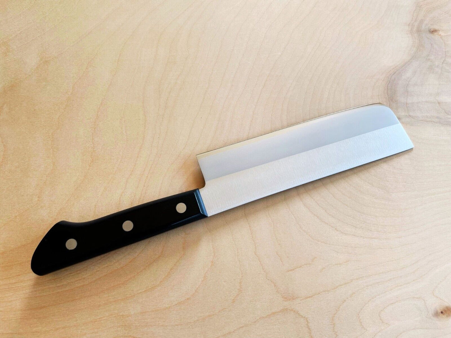 Tojiro VG10 Nakiri Knife with Japanese Craftsmanship