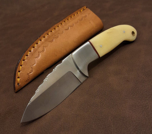 Skinner Knife with Real Bone Handle and Sheath