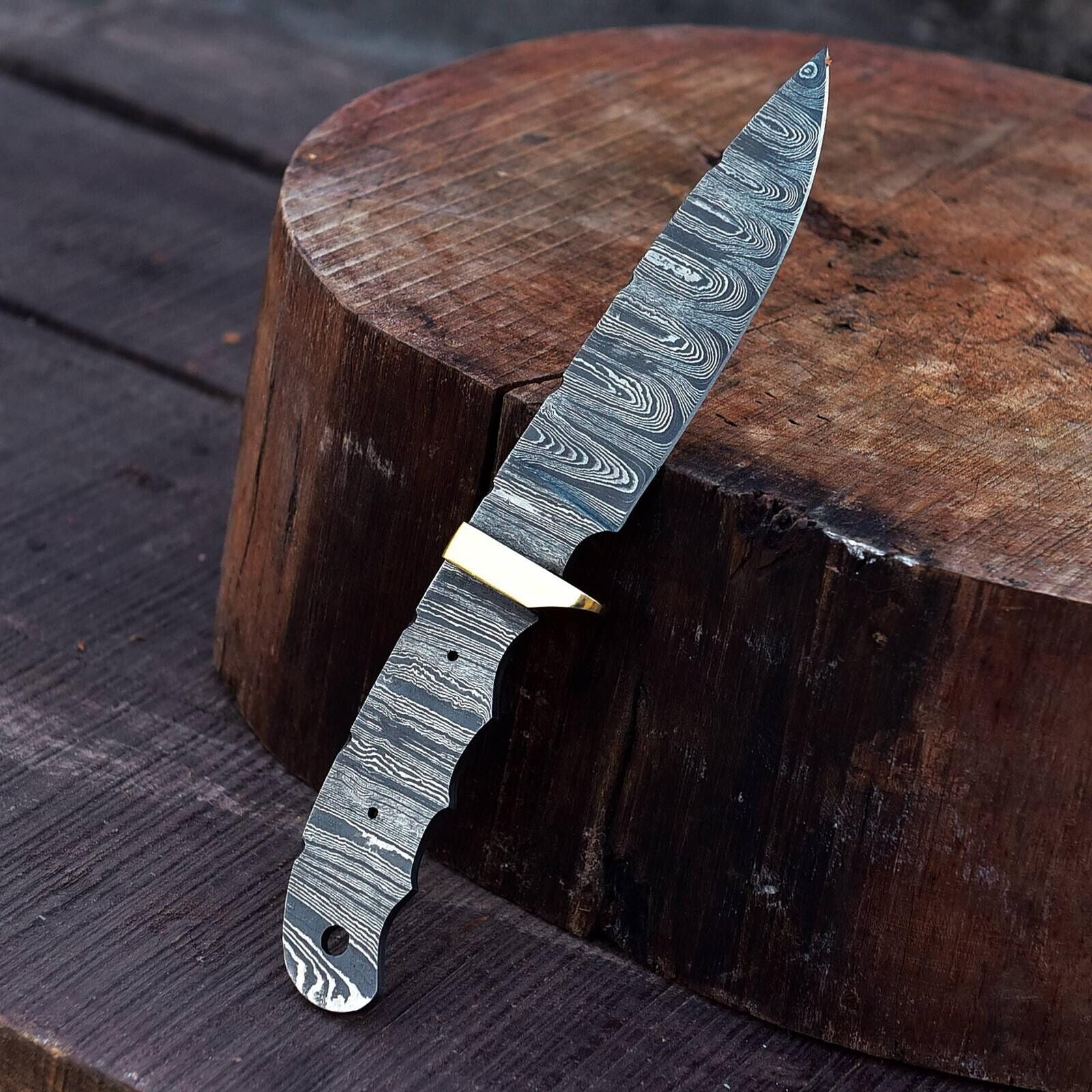 Handmade Damascus Fixed Blade Hunting Knife