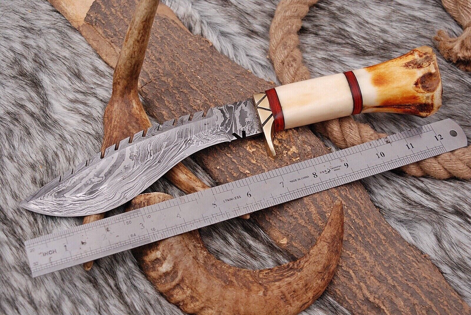 Damascus Steel Kukri Knife with Camel Bone Handle for Hunting