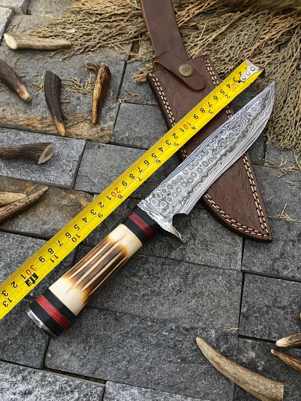 Custom Forged Knife with Damascus Steel for Hunting and Skinning